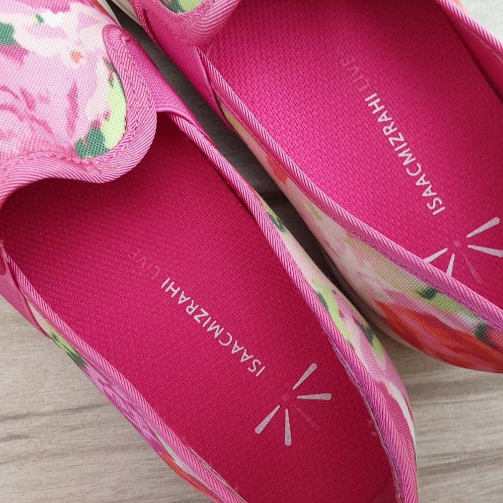 Isaac Mizrahi Pink Floral Slip-On Flats 8 - Picture 5 of 6
